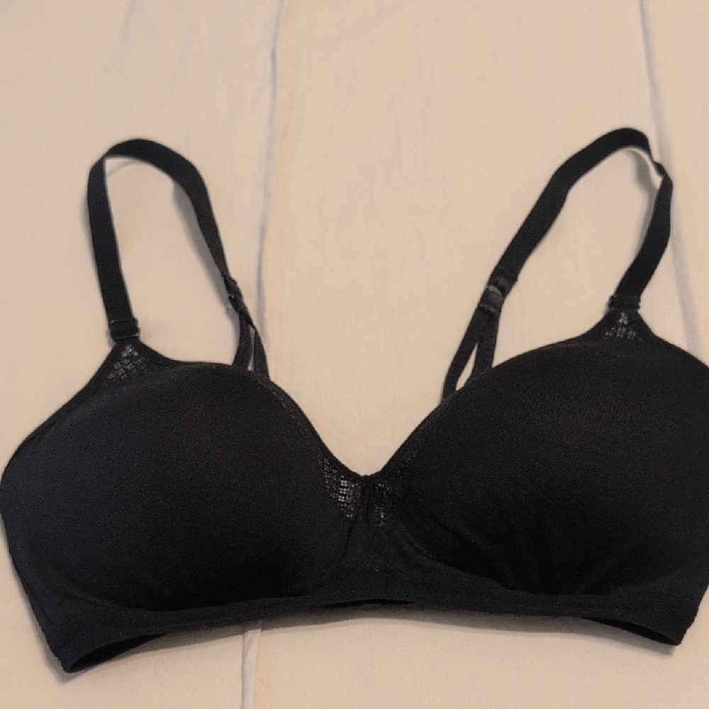 Warner's Classic Black Bra